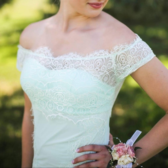 Mint Green Formal Maxi Dress - Picture 3 of 5